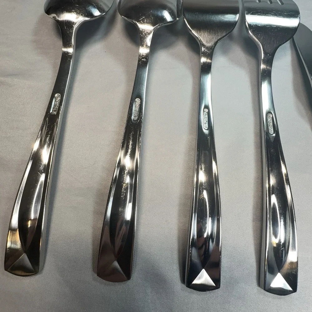 ONEIDA SATIN LINCOLN Hostess Server 8 Pierced Spoon Meat Fork Butter Knife Sugar